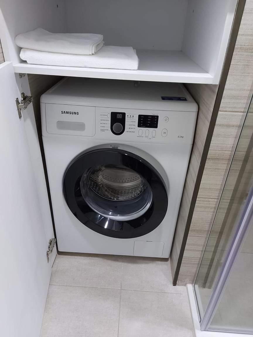 Batumi Sea Side Apartment Экстерьер фото